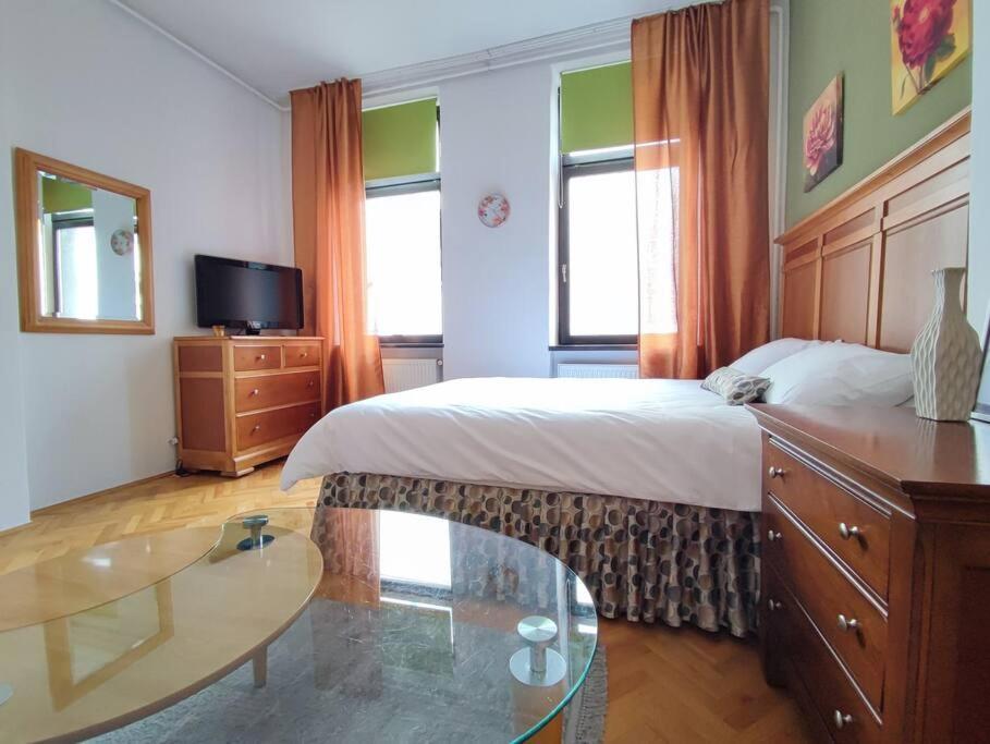 Bascarsija Apartment B-Home Old Town 사라예보 외부 사진
